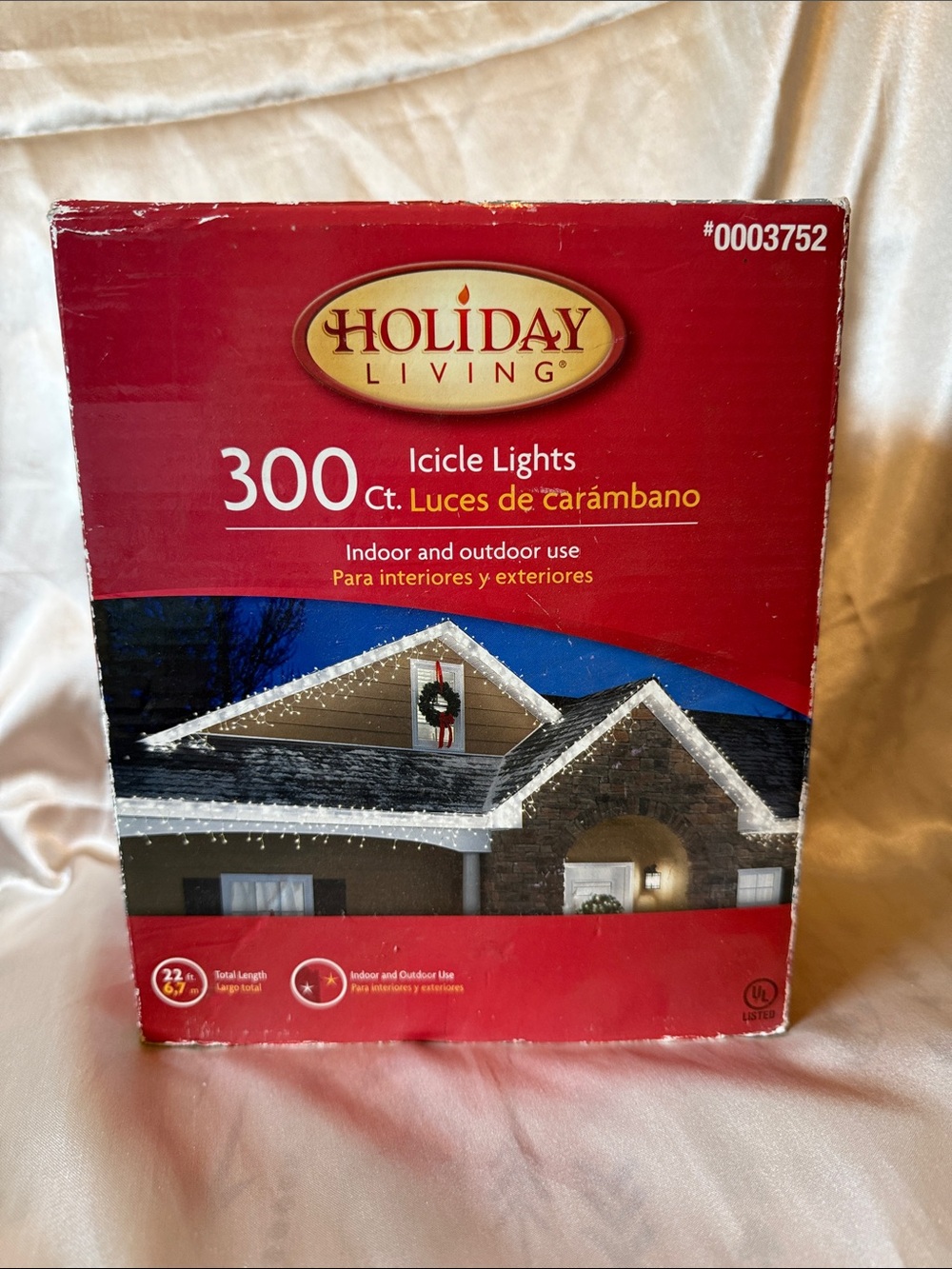 Holiday Living 300-Count White Icicle String Lights — Indoor/Outdoor